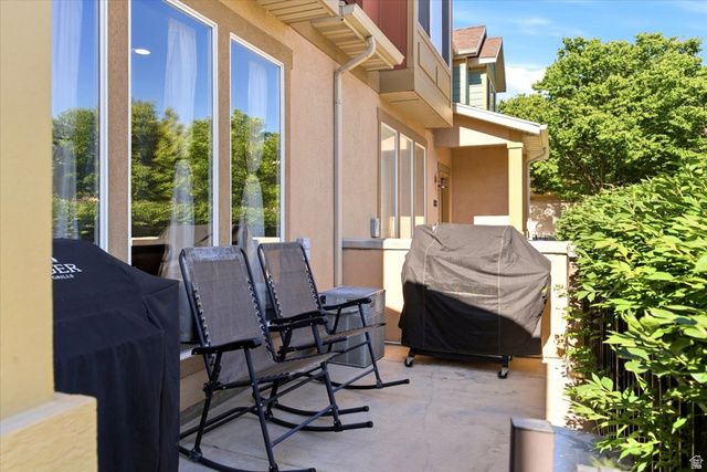 892 W IBIS XING, Farmington, UT 84025