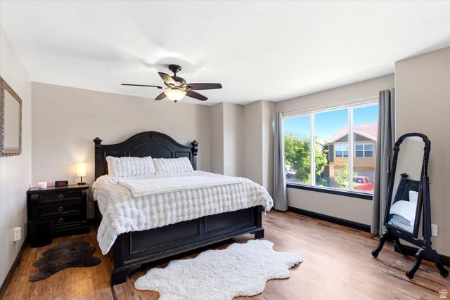 892 W IBIS XING, Farmington, UT 84025