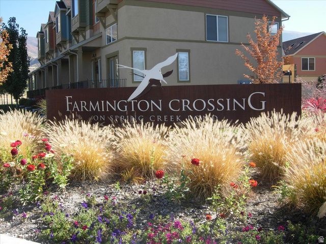 892 W IBIS XING, Farmington, UT 84025