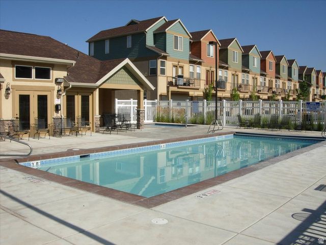 892 W IBIS XING, Farmington, UT 84025
