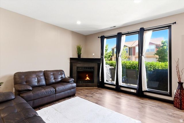 892 W IBIS XING, Farmington, UT 84025