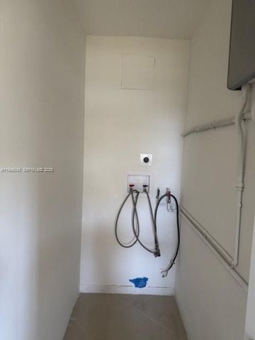 7625 Shalimar St, Miramar, FL 33023