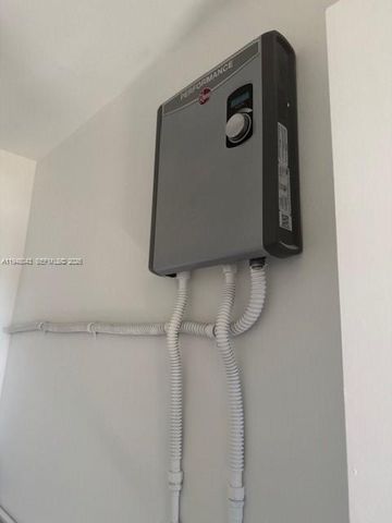 7625 Shalimar St, Miramar, FL 33023