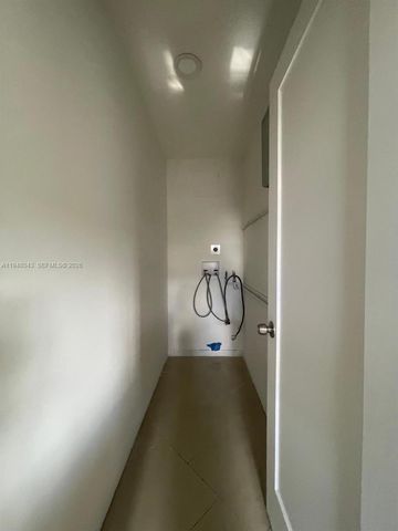 7625 Shalimar St, Miramar, FL 33023