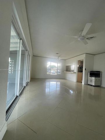 7625 Shalimar St, Miramar, FL 33023