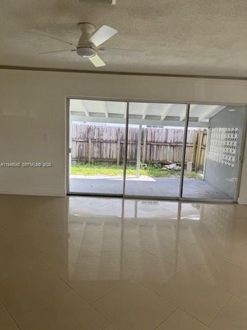 7625 Shalimar St, Miramar, FL 33023