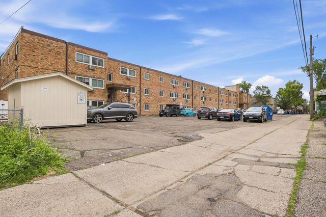 2616 Harriet Avenue 204, Minneapolis, MN 55408