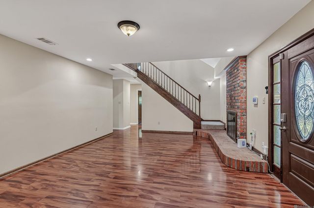 1536 Cora Dr, Baton Rouge, LA 70815