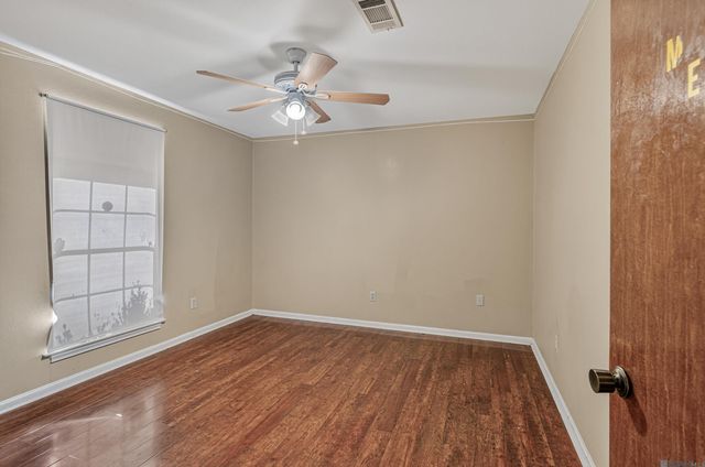 1536 Cora Dr, Baton Rouge, LA 70815