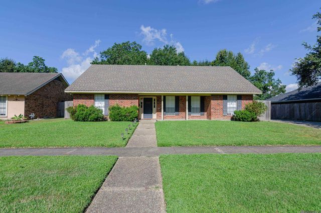 1536 Cora Dr, Baton Rouge, LA 70815