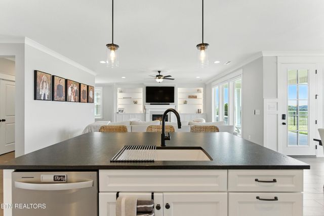 11608 Boston Ivy Lane, Knoxville, TN 37932