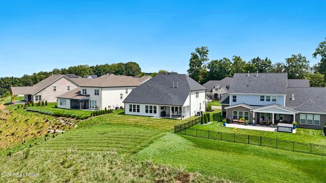 11608 Boston Ivy Lane, Knoxville, TN 37932