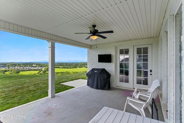 11608 Boston Ivy Lane, Knoxville, TN 37932