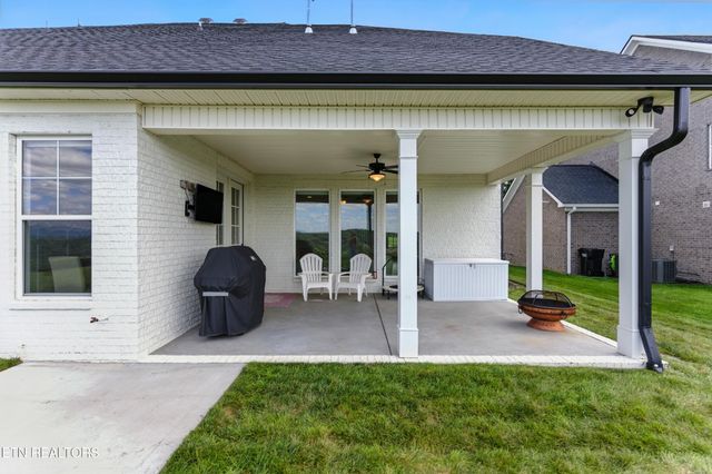 11608 Boston Ivy Lane, Knoxville, TN 37932