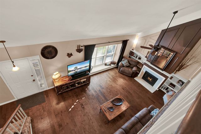 2105 Lavaca Trail, Carrollton, TX 75010