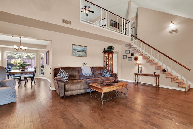 2105 Lavaca Trail, Carrollton, TX 75010