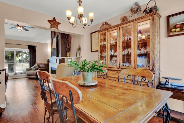 2105 Lavaca Trail, Carrollton, TX 75010