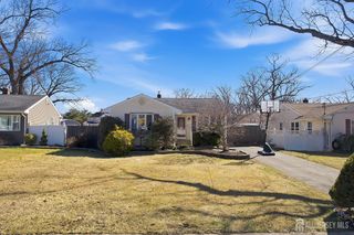 52 Sunset Avenue, Old Bridge, NJ 08857