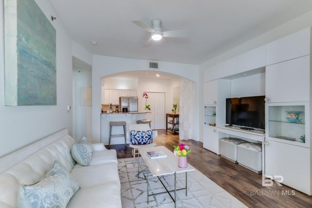 20050 E Oak Road, Gulf Shores, AL 36542