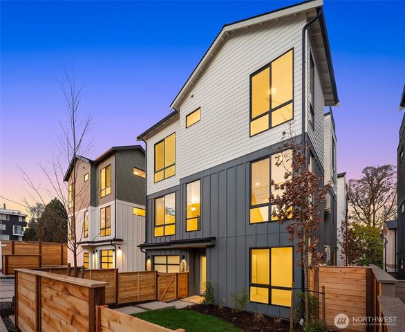 4408 1st Avenue NE, Seattle, WA 98105