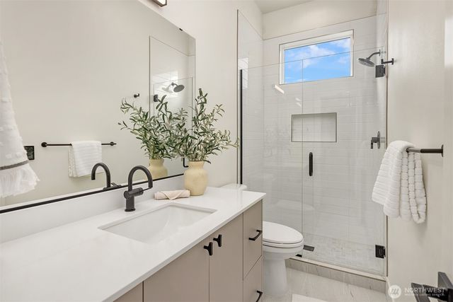 4408 1st Avenue NE, Seattle, WA 98105