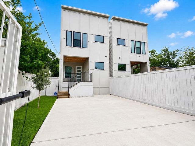 2208 Bleker Street, Houston, TX 77026