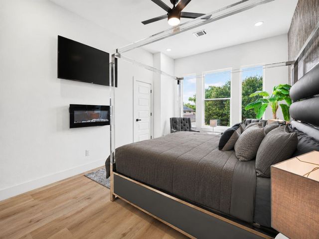 2208 Bleker Street, Houston, TX 77026