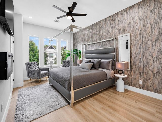 2208 Bleker Street, Houston, TX 77026