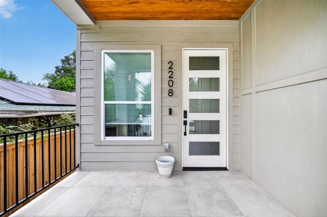 2208 Bleker Street, Houston, TX 77026