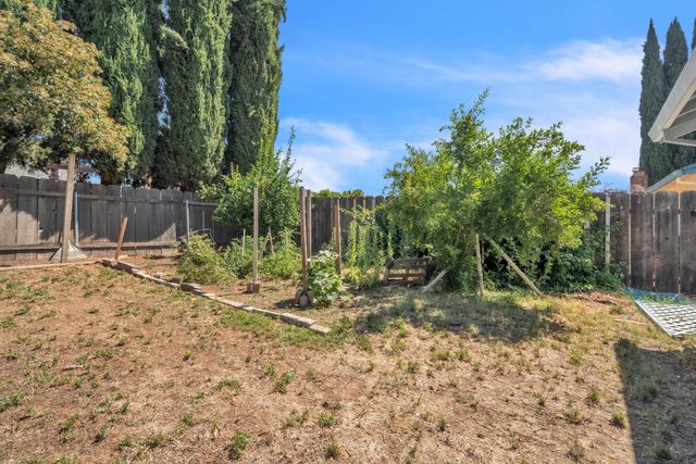 1545 Camino Del Oro, Yuba City, CA 95993