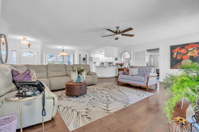 1545 Camino Del Oro, Yuba City, CA 95993