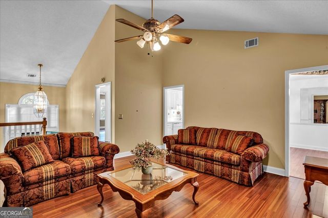 111 Red Oak Glen, Centerville, GA 31028