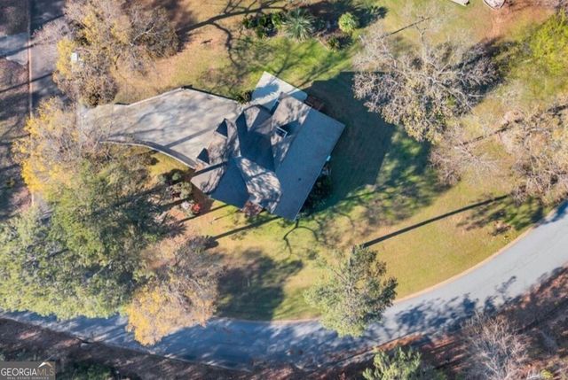 111 Red Oak Glen, Centerville, GA 31028