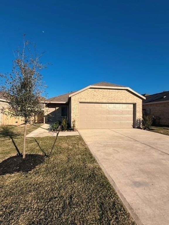 3139 Savannah Rose Drive, Angleton, TX 77515