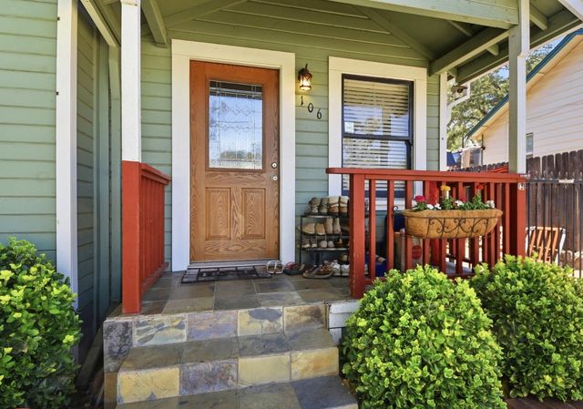 106 Summit St, Auburn, CA 95603