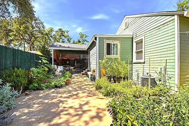 106 Summit St, Auburn, CA 95603
