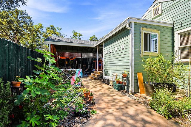 106 Summit St, Auburn, CA 95603