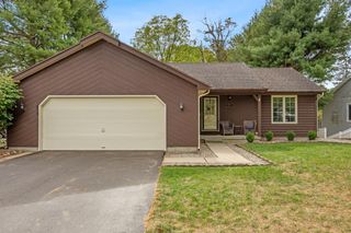 2194 Oak Hollow Drive, Georgetown Twp, MI 49428