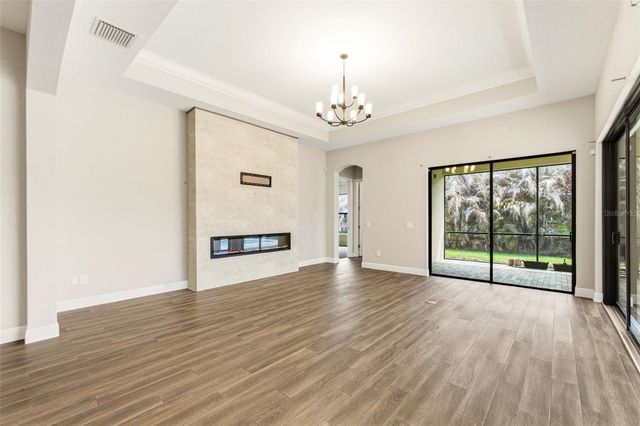 14907 TAVARES MILL AVENUE, Lithia, FL 33547