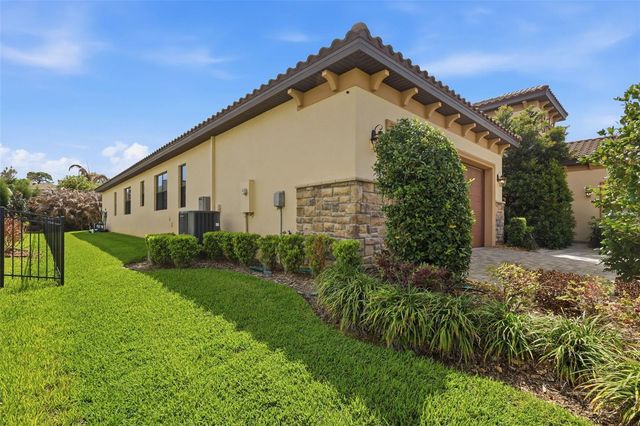 14907 TAVARES MILL AVENUE, Lithia, FL 33547