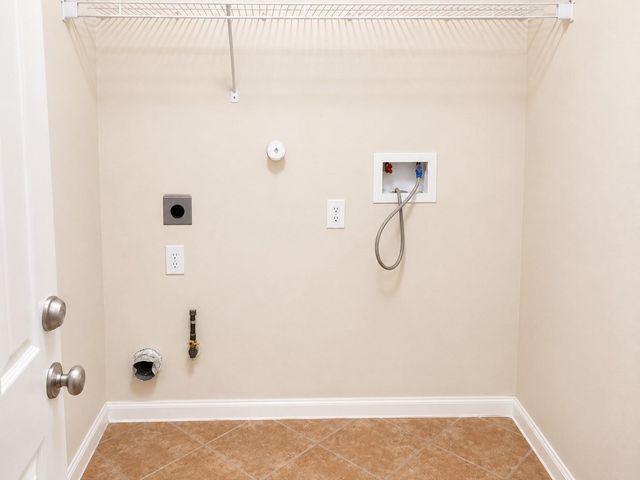 110 Rodeo Drive, Manvel, TX 77578