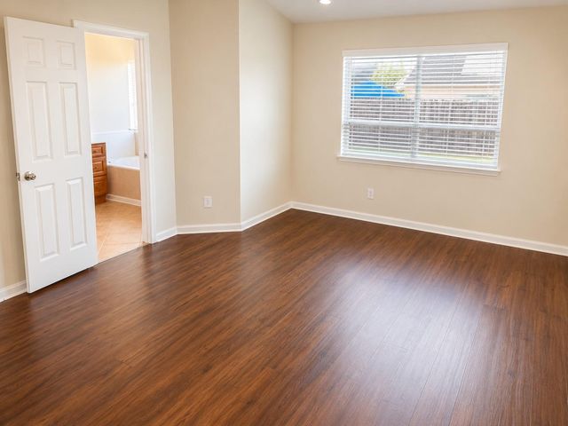 110 Rodeo Drive, Manvel, TX 77578