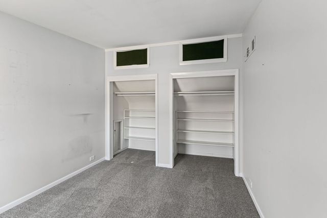 836 W Everett Road, Lake Forest, IL 60045