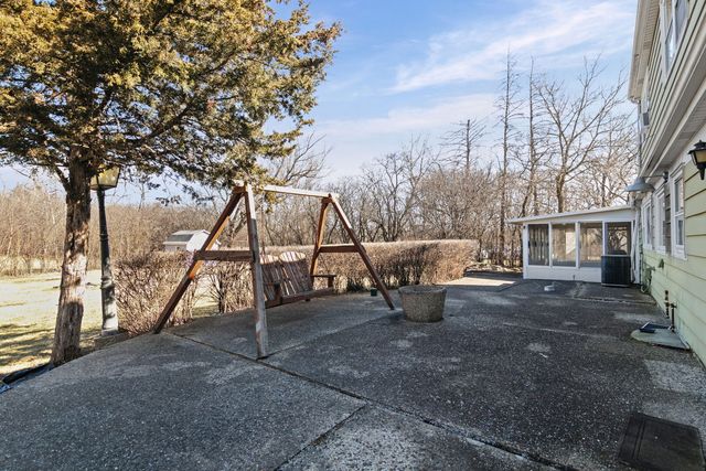 836 W Everett Road, Lake Forest, IL 60045