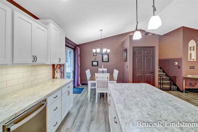 1157 Spruce Pointe Drive, Whitehall, MI 49461