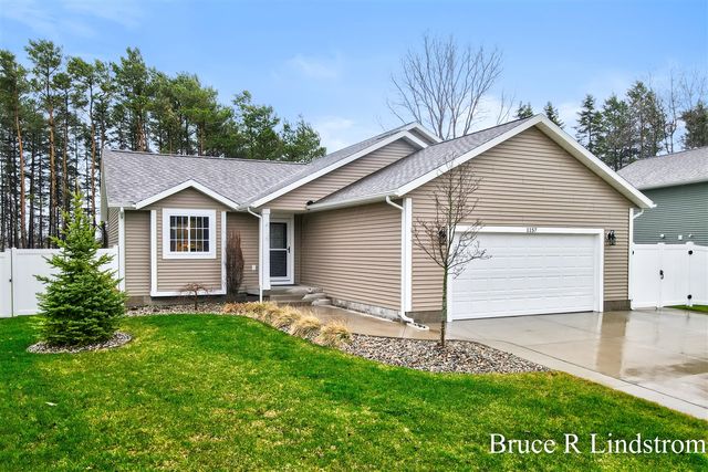 1157 Spruce Pointe Drive, Whitehall, MI 49461