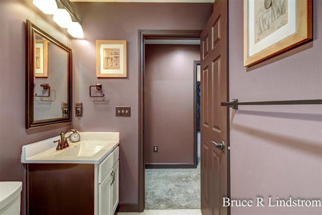1157 Spruce Pointe Drive, Whitehall, MI 49461