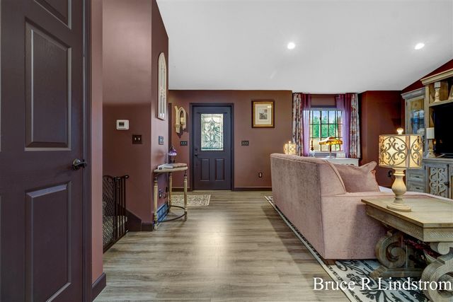 1157 Spruce Pointe Drive, Whitehall, MI 49461
