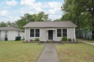 2021 Denison Street, Denton, TX 76201