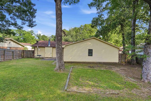 6 Orange Blossom Circle, Little Rock, AR 72210
